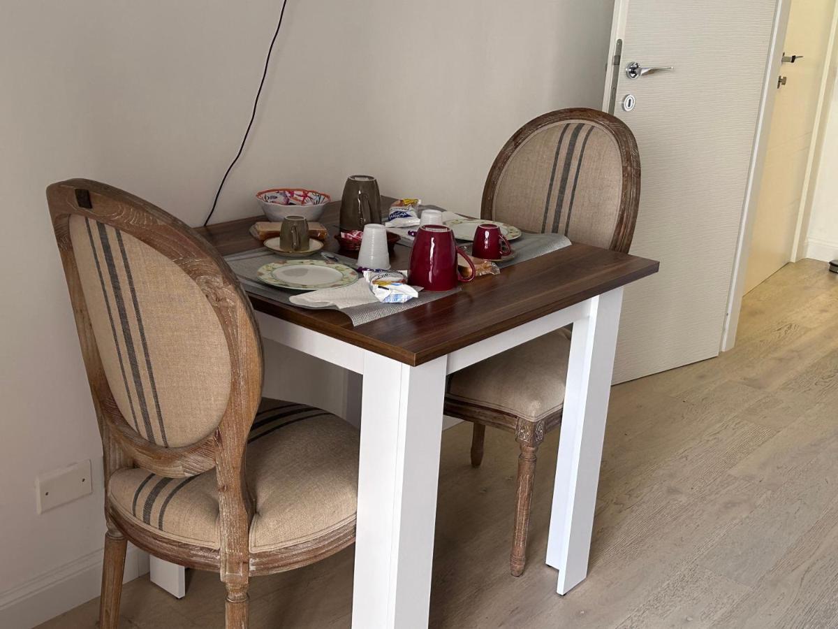 Delle Palme Rooms Elegante Monolocale In Centro Palermo Eksteriør bilde